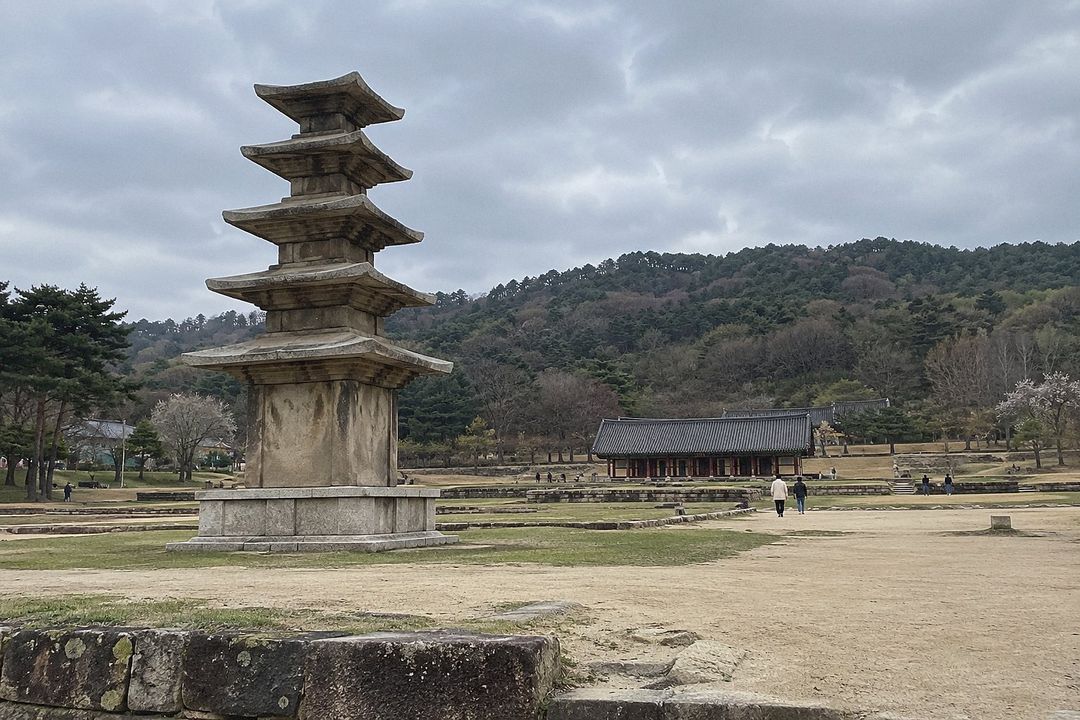 Busosanseong and Jeongnimsa site (AI-generated illustrative image)