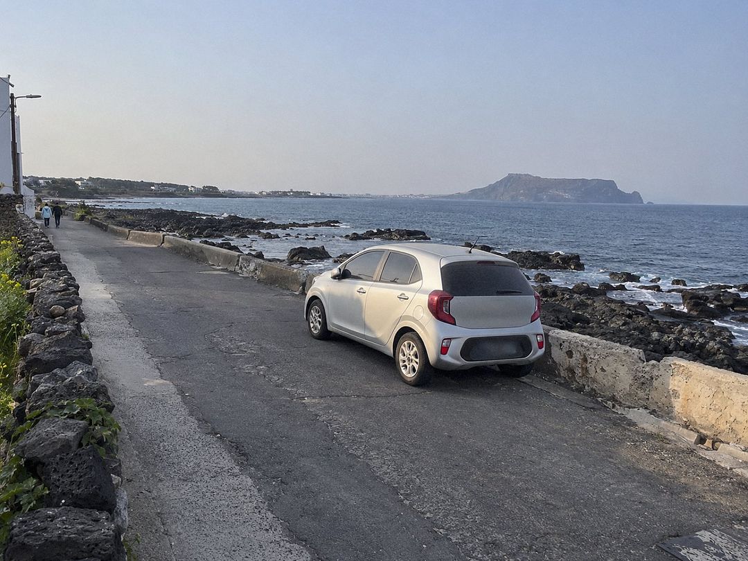 Jeju rental car (AI-generated illustrative image)