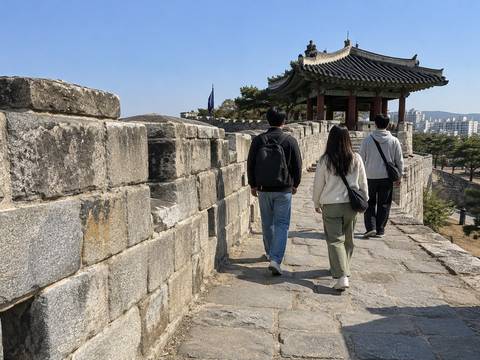 Suwon Hwaseong day tour from Seoul