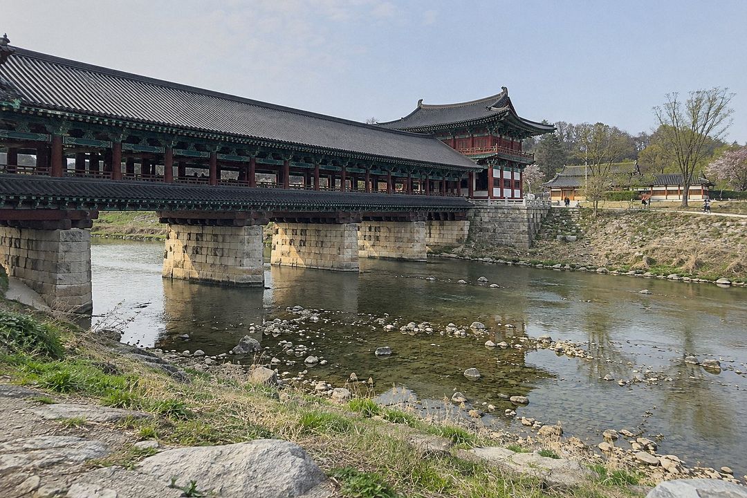 Gyochon Hanok Village (AI-generated illustrative image)