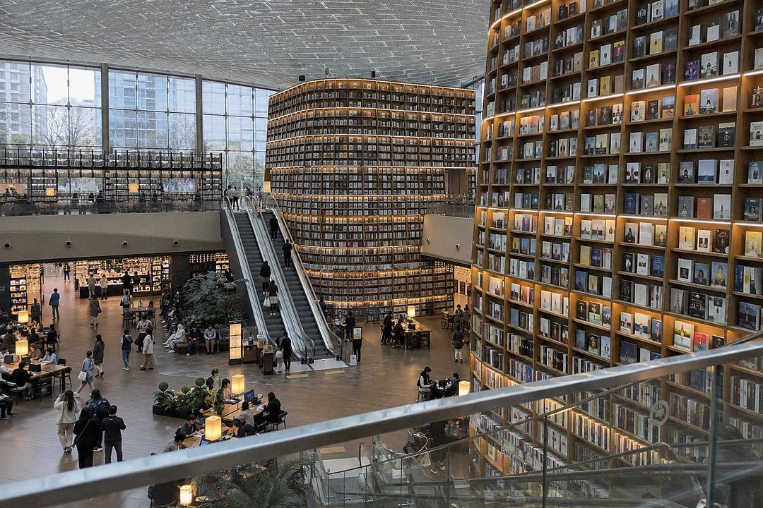 COEX and Starfield Library (AI-generated illustrative image)