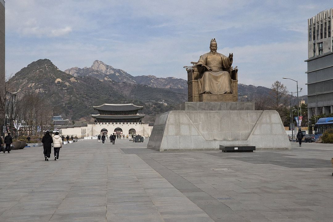 Gwanghwamun Square (AI-generated illustrative image)